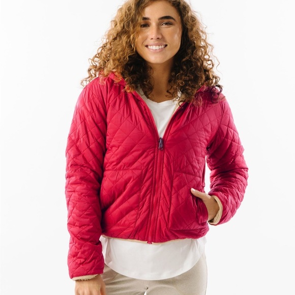 Zyia red reversible hooded jacket.  Size medium - Picture 2 of 5
